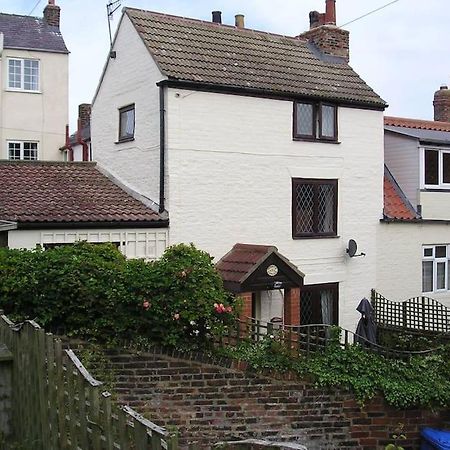 Award Winning Pet Friendly Paddock Cottage 휫비 외부 사진