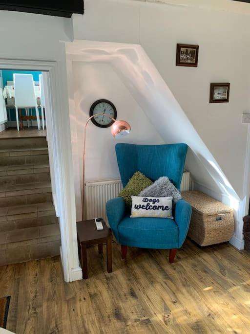 Award Winning Pet Friendly Paddock Cottage 휫비 외부 사진